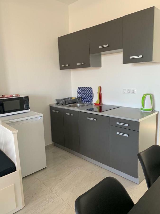 Apartment Nelany Zubovici