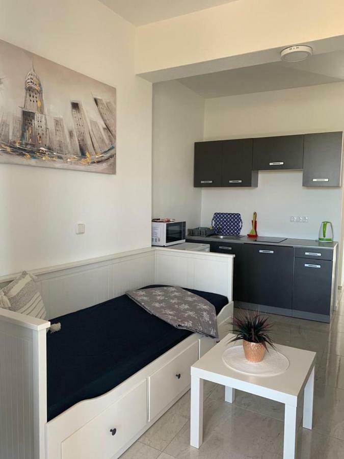 Nelany Apartment Zubovici